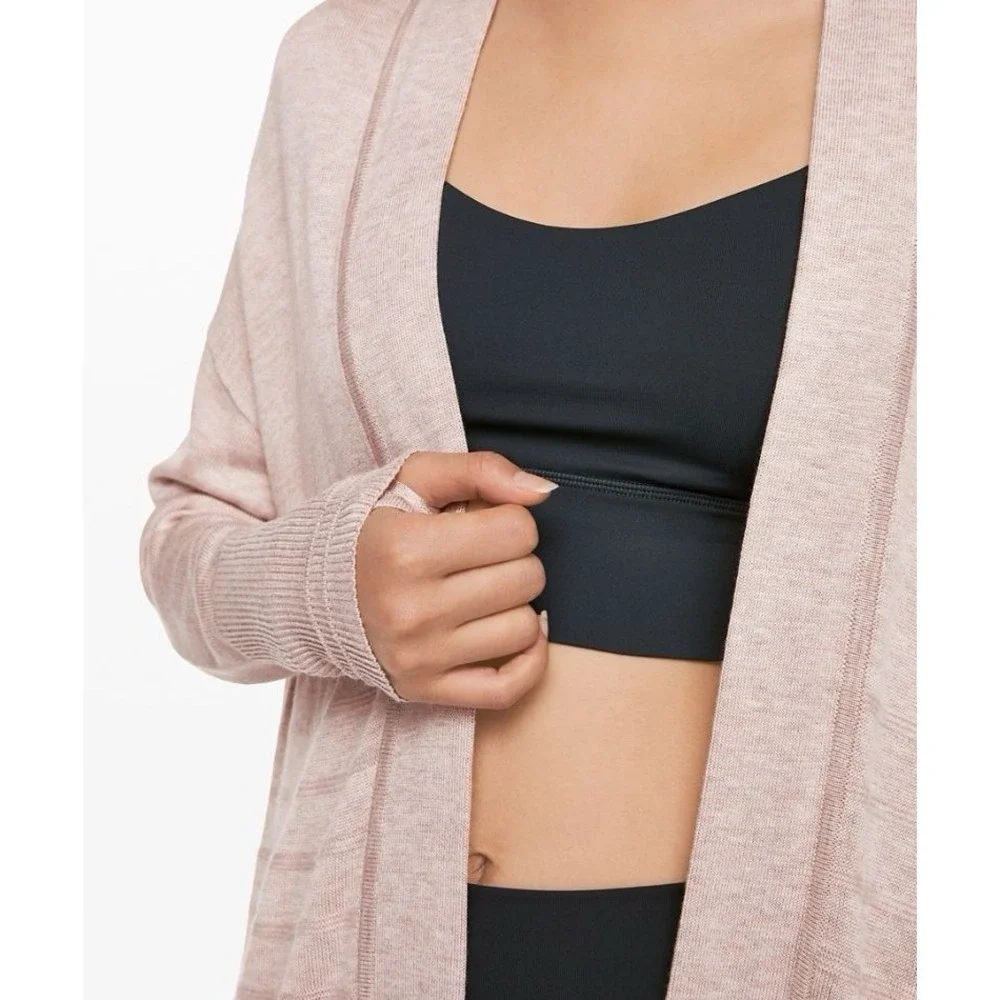 $168 NWT Lululemon Graceful Embrace Wrap *Cashlu Soft Size 4 PInk Bliss